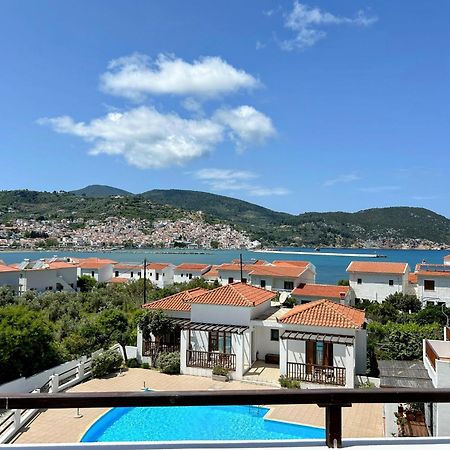 Maistros Suites - Pera Skopelos stad Exteriör bild